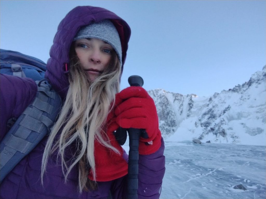 Альпинистка из района Некрасовка покорила пять горных вершин
