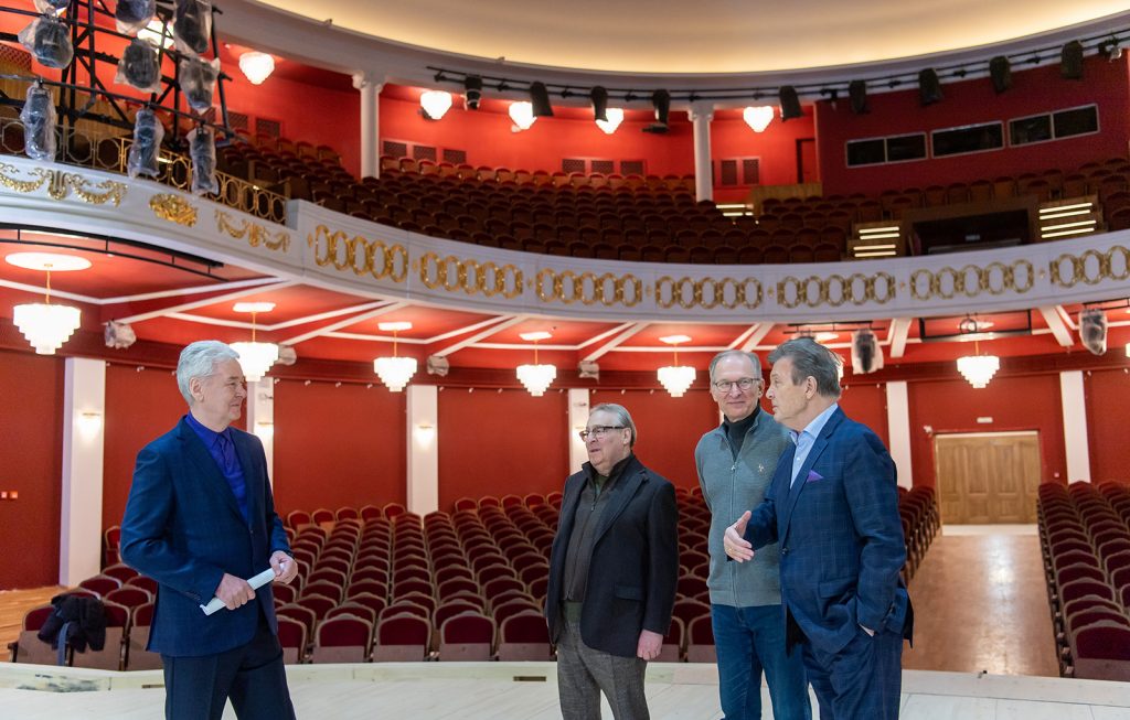 Завершается реставрация в Театре эстрады на Берсеневской набережной