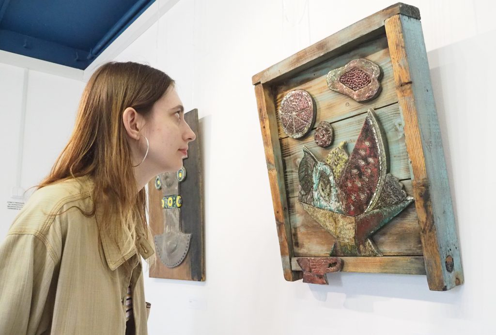 В галерее «Печатники» открылась необычная выставка керамики