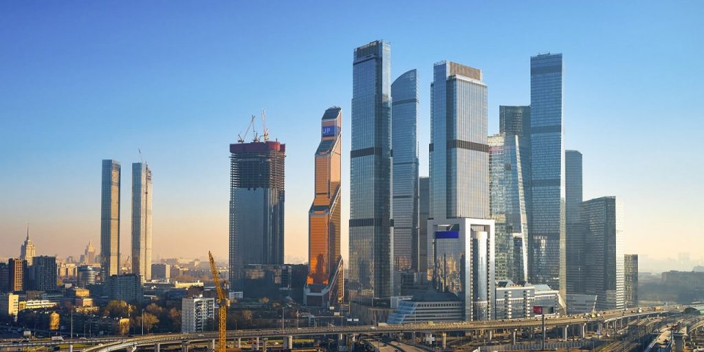 Собянин: Инвестиции в основной капитал Москвы выросли в 6,9 раза с 2011 года
