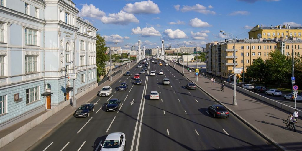Собянин: Столичный ЦОДД получил от города 50 электромобилей «Москвич»