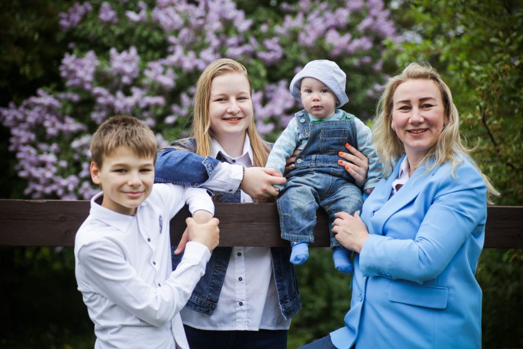 Фотоконкурс: Светлана из Люблина и ее дети стали волонтёрами