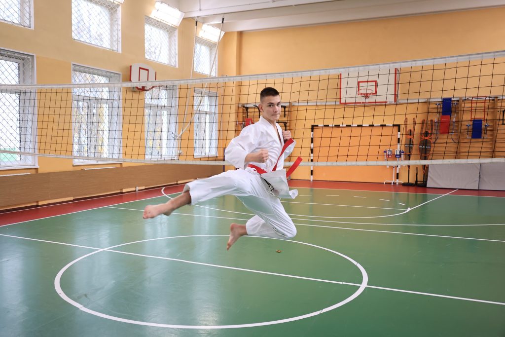 Школьник из Печатников выиграл международный турнир по каратэ