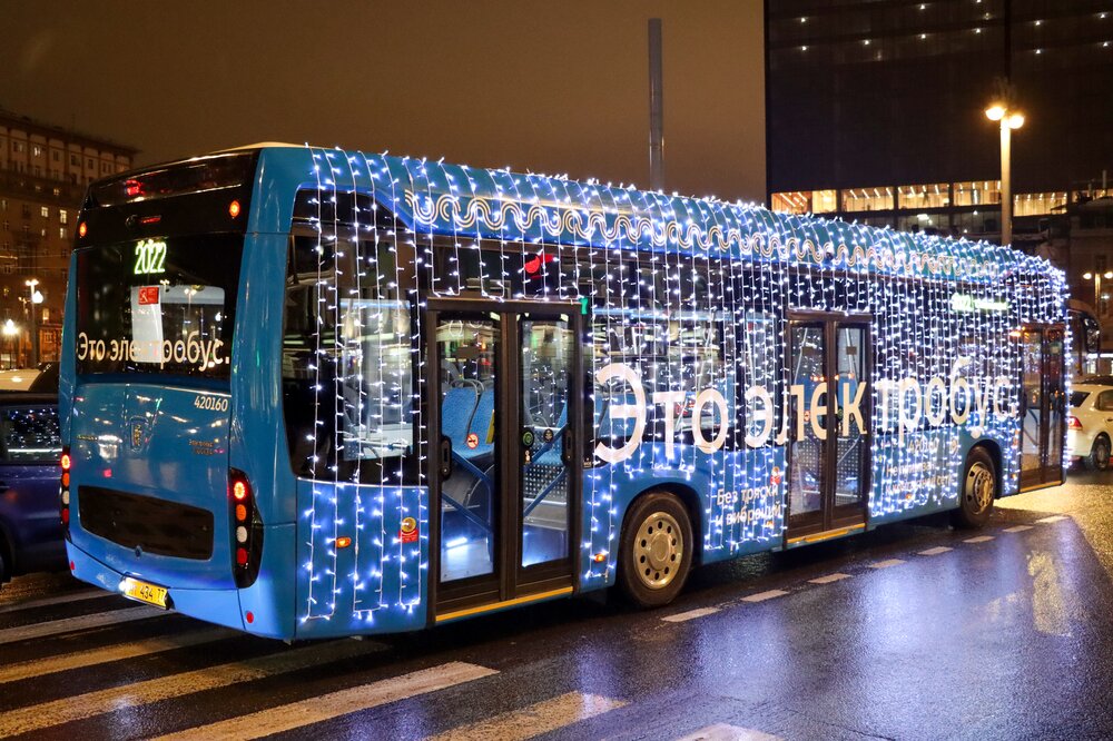В новогоднюю ночь автобусы и метро в ЮВАО будут бесплатными