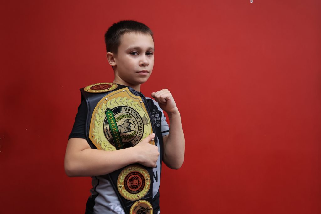 Школьник из Марьина выиграл кубок России по панкратиону