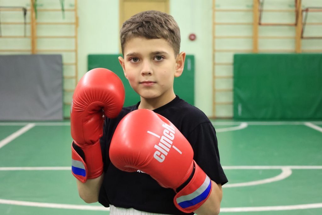 Школьник из ЮВАО выиграл первенство Москвы по кикбоксингу