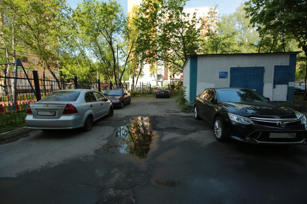 На Ташкентской улице оборудовали новую бесплатную парковку