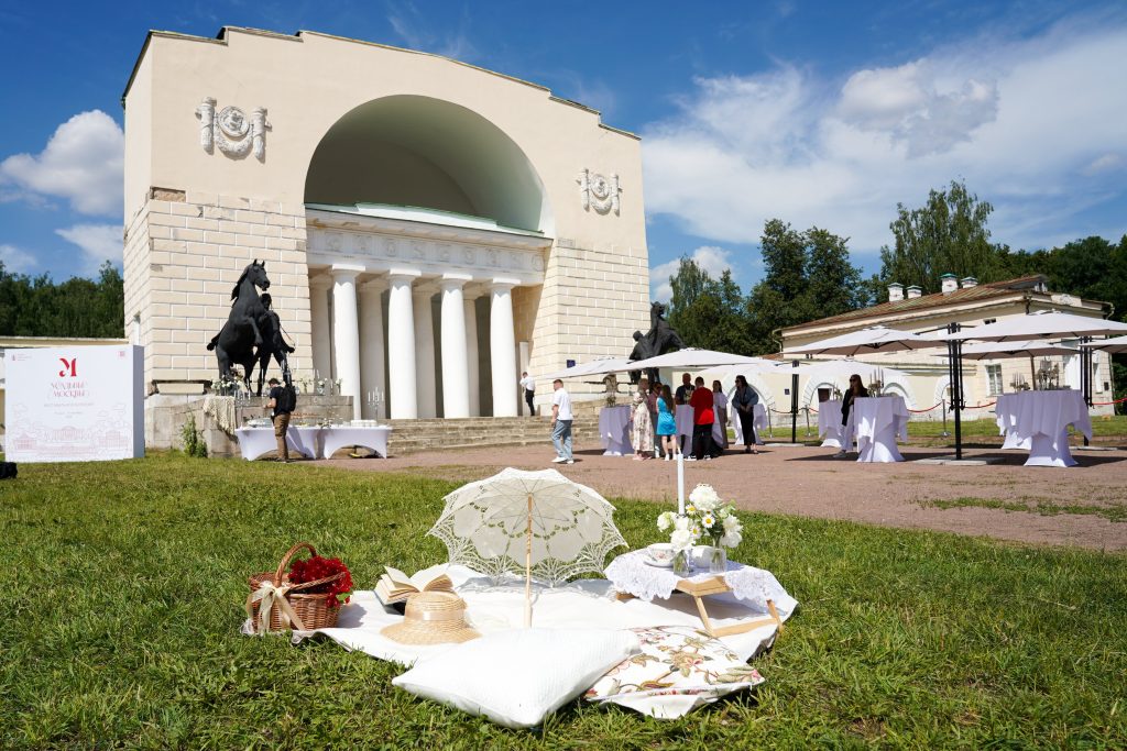 В Кузьминках можно погрузиться в атмосферу дворянских усадеб