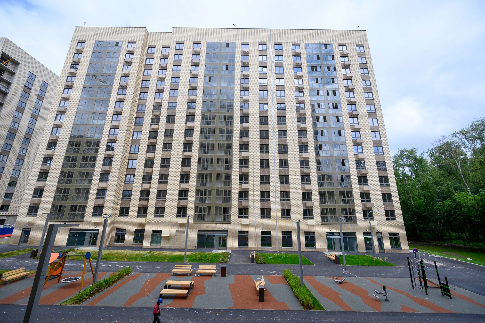 В районе Кузьминки готовят к заселению еще один дом по реновации